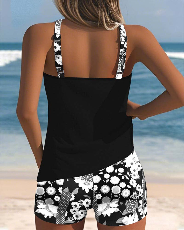 Aveline | Fashionable Swimsuit Set