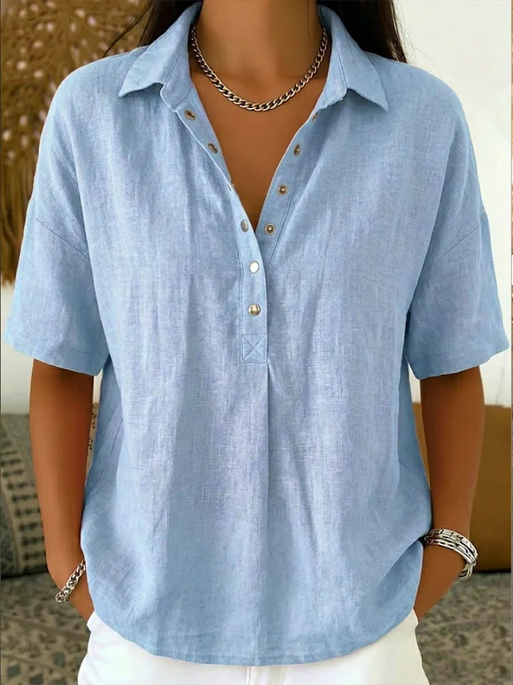 Madeline | Blouse with collar and button detail