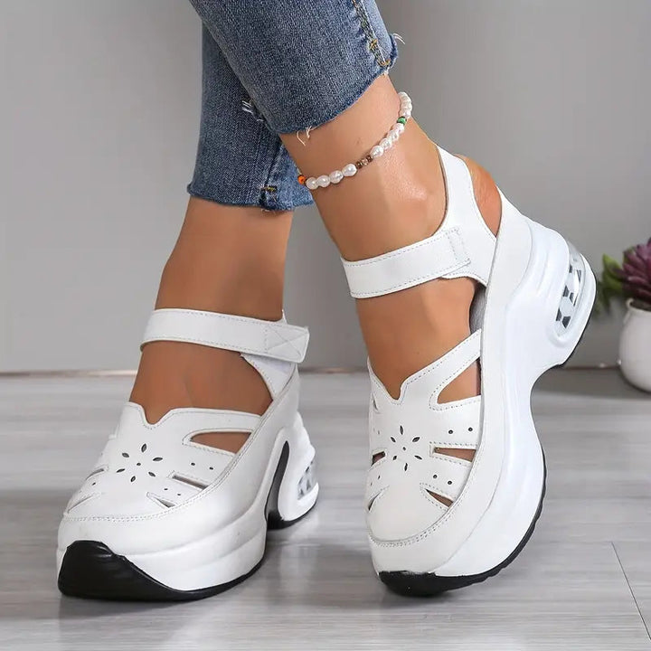 Laura | Orthopedic Sandals