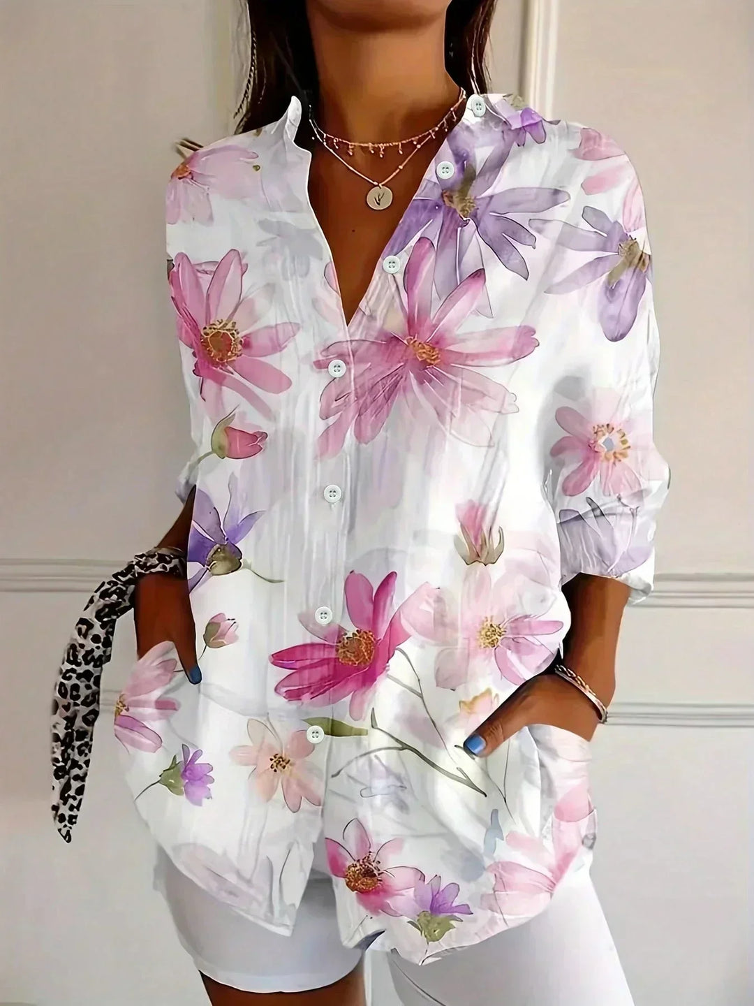 Rina | Blouse with colorful pattern
