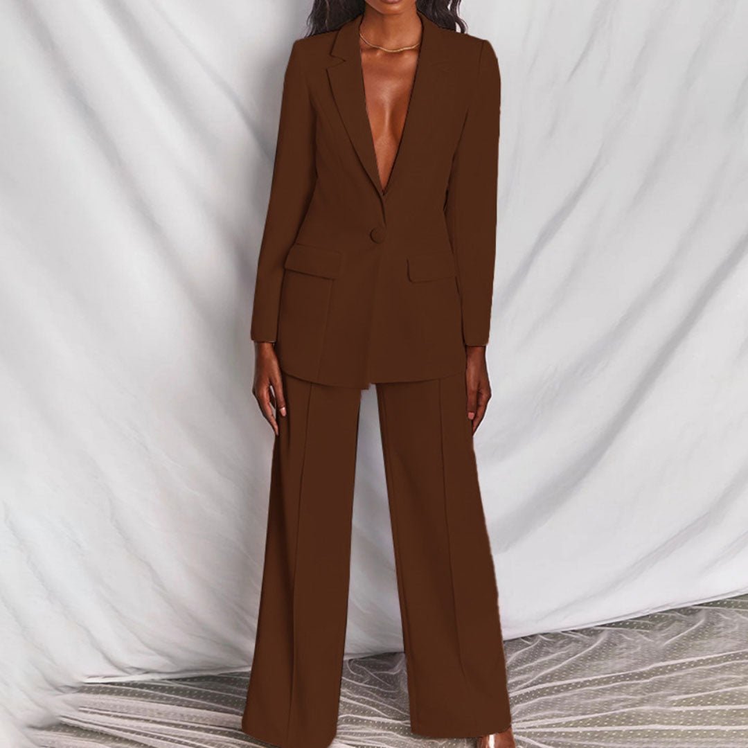 Leotine | Chic Blazer & Trouser Set