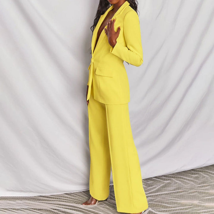 Leotine | Chic Blazer & Trouser Set