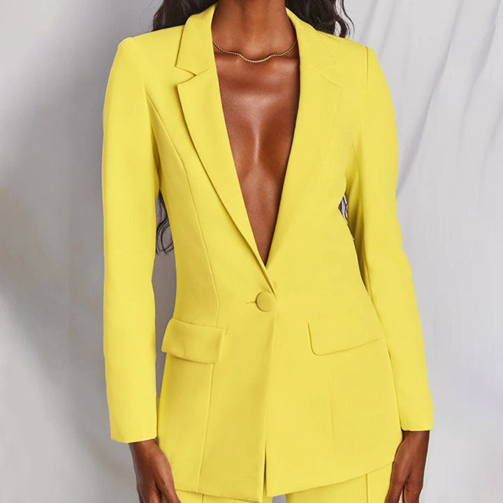 Leotine | Chic Blazer & Trouser Set