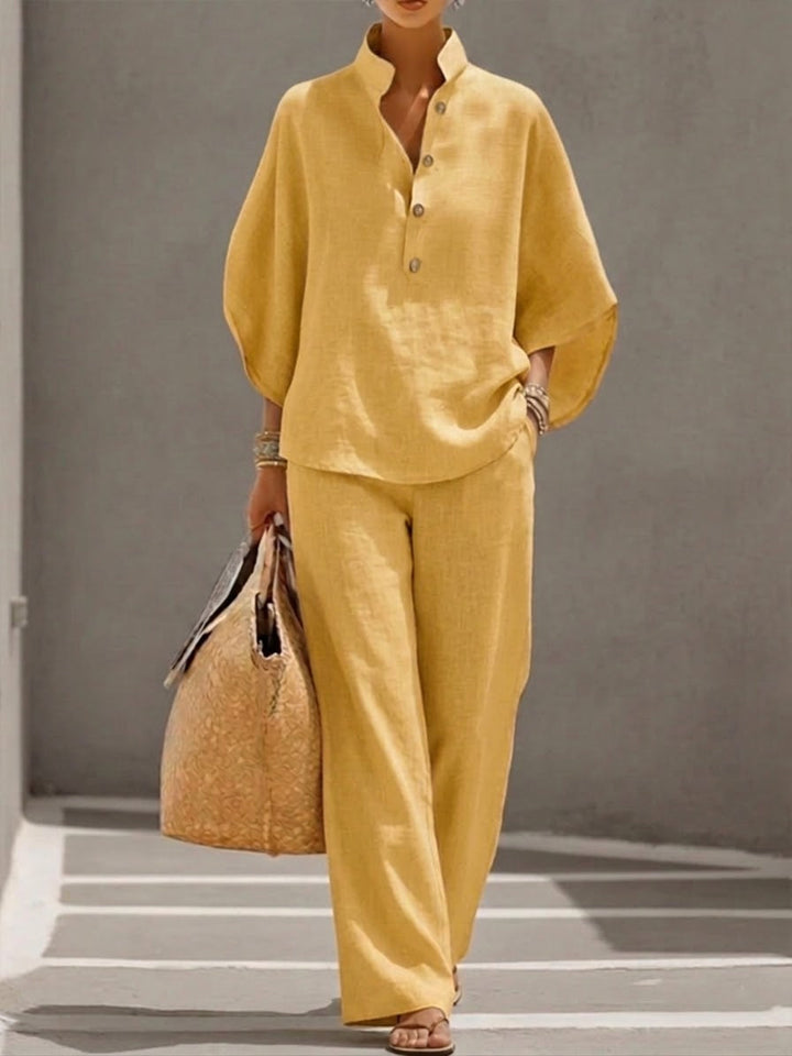 Mariel | Linen suit with batwing sleeves and wide-leg trousers