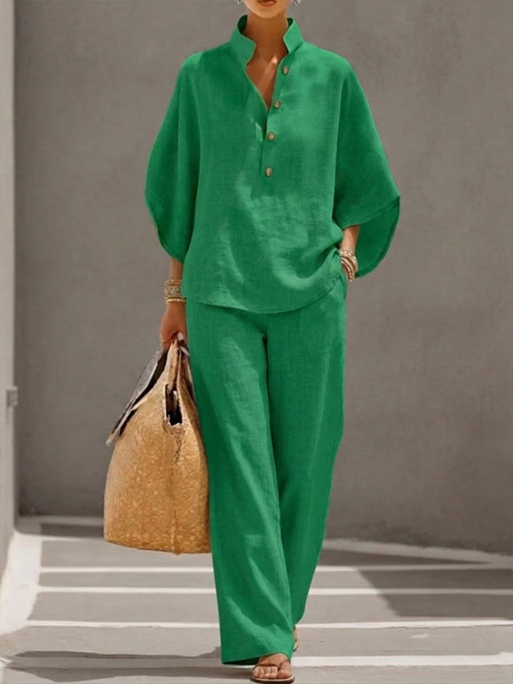Mariel | Linen suit with batwing sleeves and wide-leg trousers