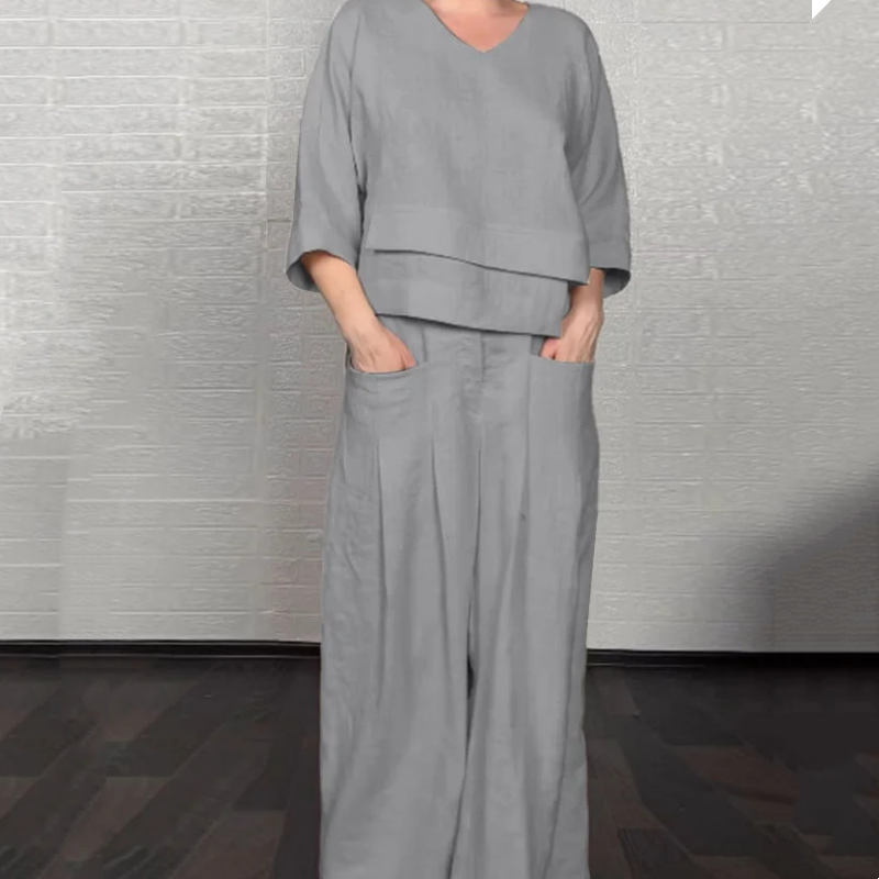 Noa | Loose-Fit Minimalist Two-Piece Outfit