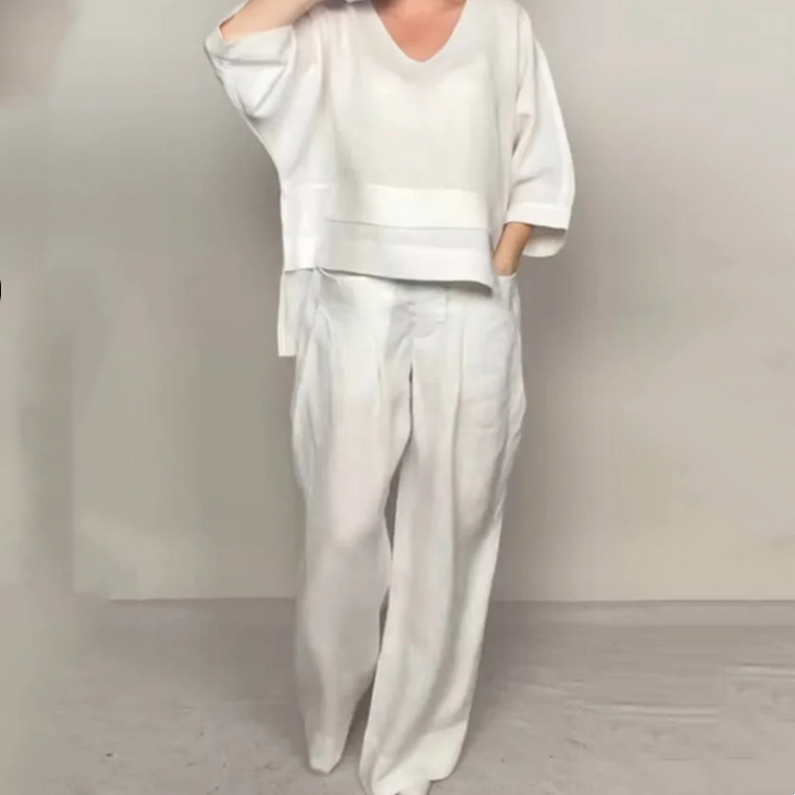 Noa | Loose-Fit Minimalist Two-Piece Outfit